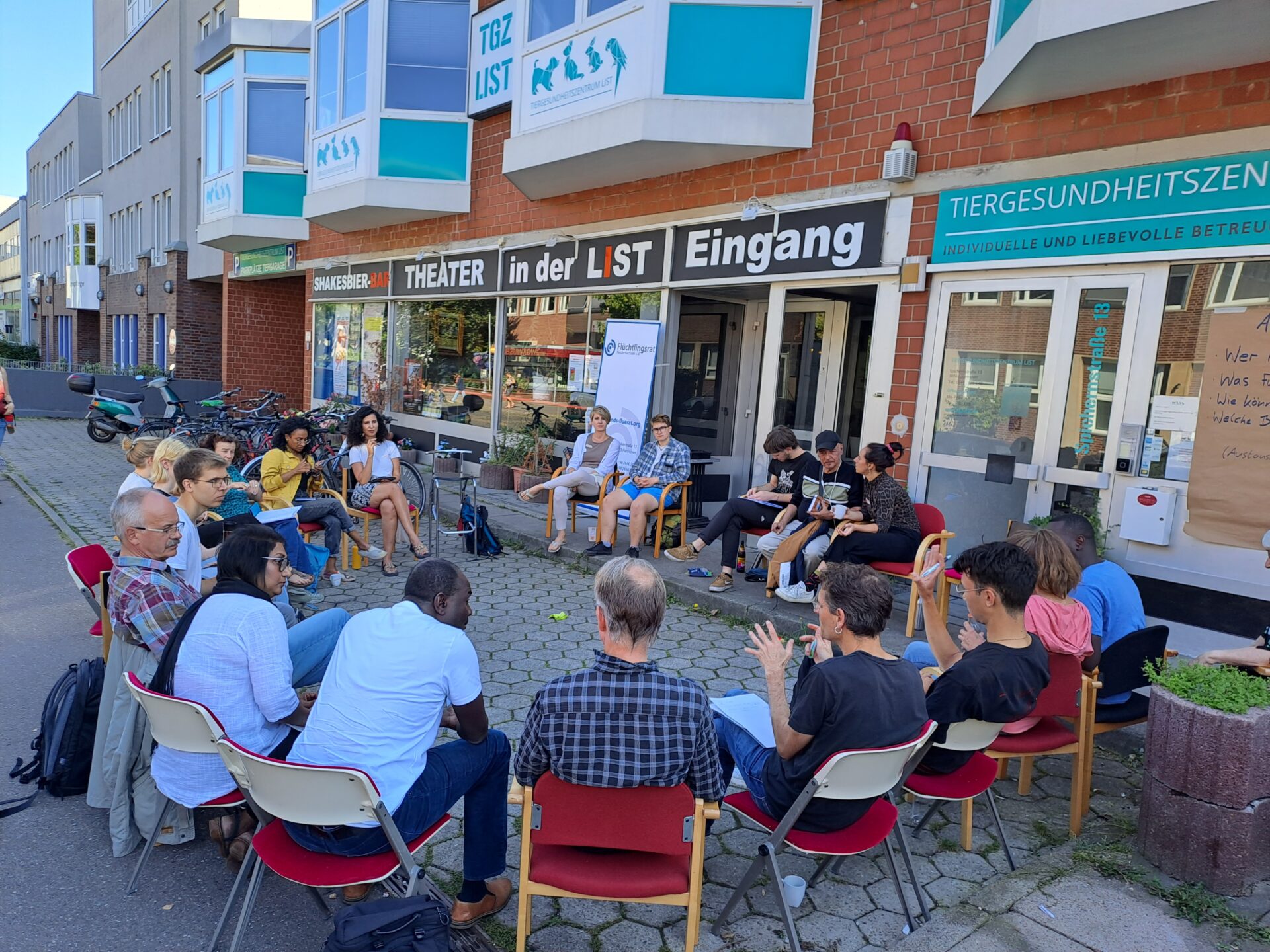 AG Aktivismus auf dem Initiativentreffen am 16.09.2023 im Theater in der List